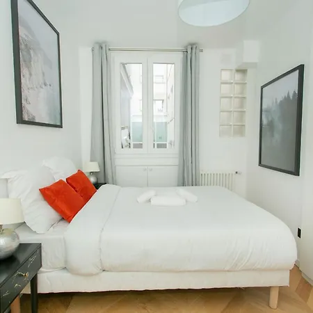 Haussmann - 2br Near Champs-elysees - Vacation アパート *