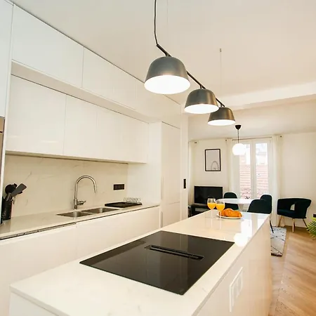 Haussmann - 2br Near Champs-élysées - Vacation Parigi