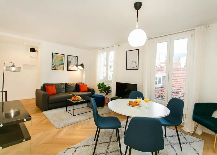 Haussmann - 2br Near Champs-elysees - Vacation
