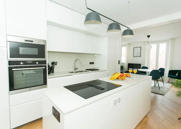 Haussmann - 2br Near Champs-elysees - Vacation *