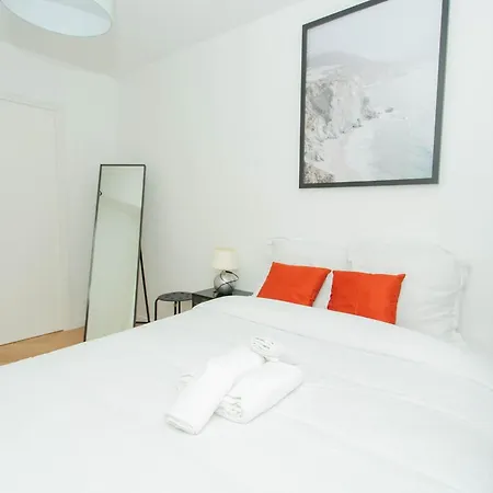 Haussmann - 2br Near Champs-élysées - Vacation